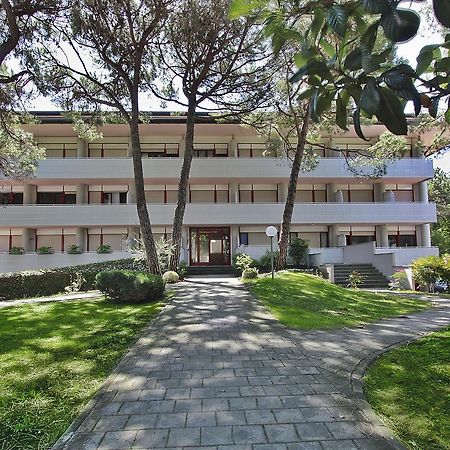 Condominio Libeccio Линьяно-Саббьядоро Экстерьер фото